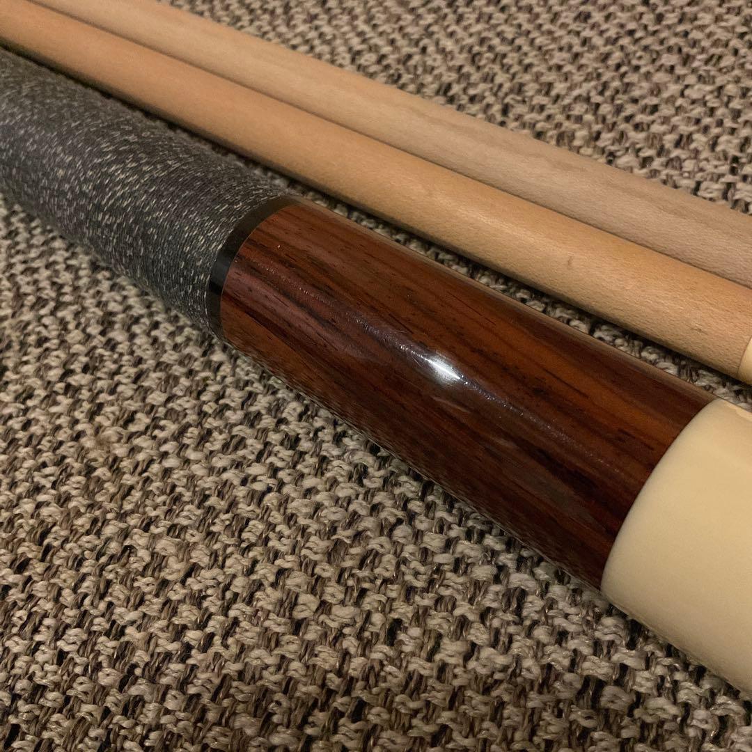 ロビンソン カスタム キュー　ココボロ×アイボリー 18山 逆ネジ　2シャフト