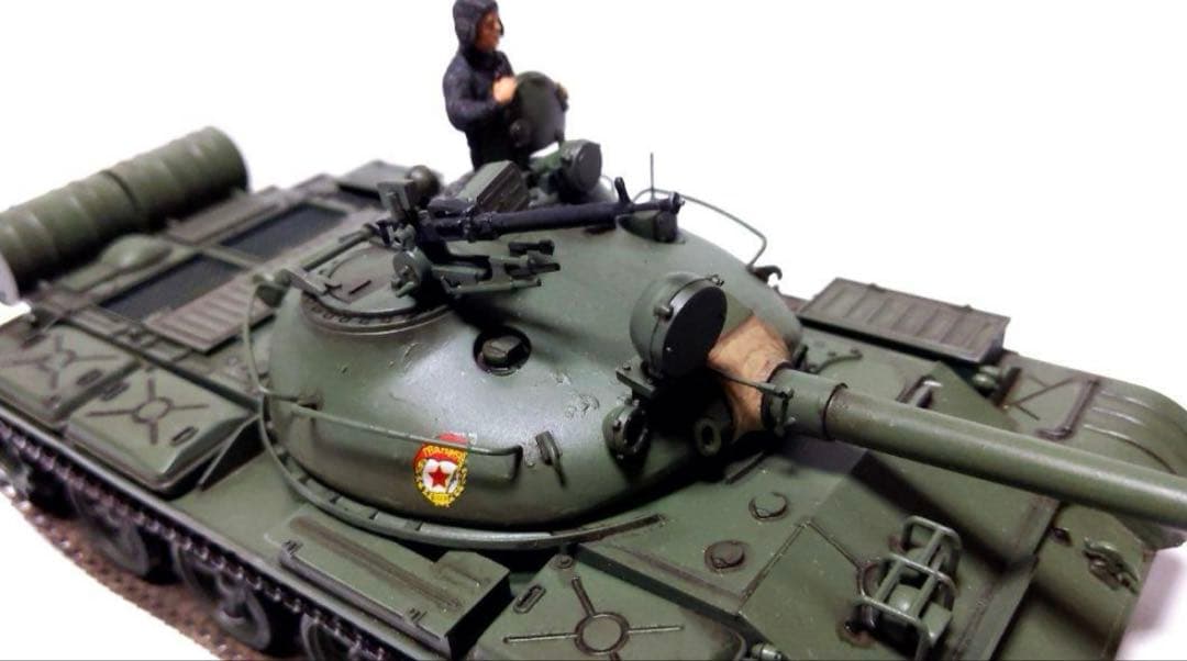 TAMIYA タミヤ1/35 ソビエト T-62A 塗装完成品
