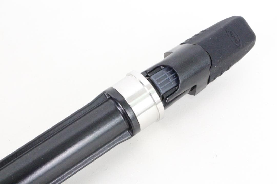 ◎nuvo プラスチック製クラリネット クラリネオ