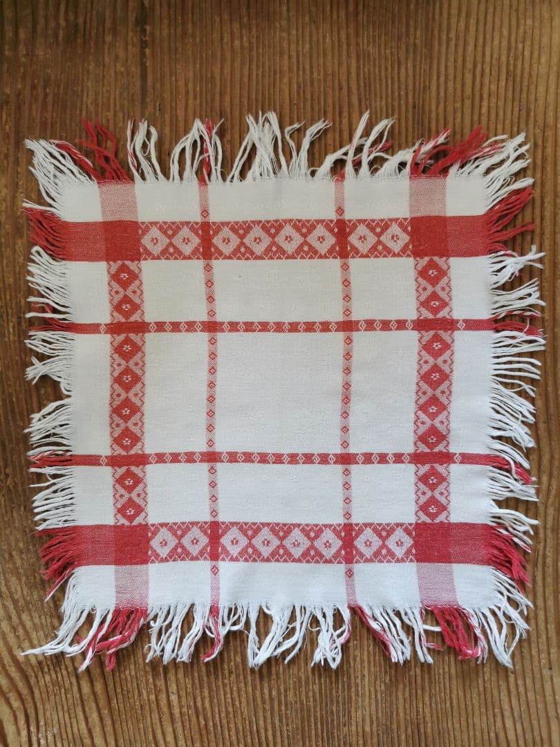 アンティークフランス ダマスク織レッドリネンクロス 花とダイヤモチーフペアセット