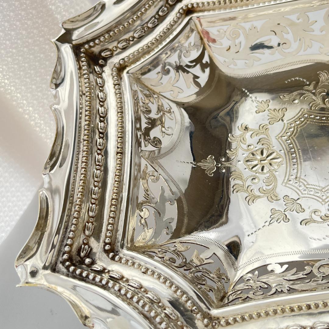 【Cooper Brothers】 ビクトリアンのフルーツスタンド