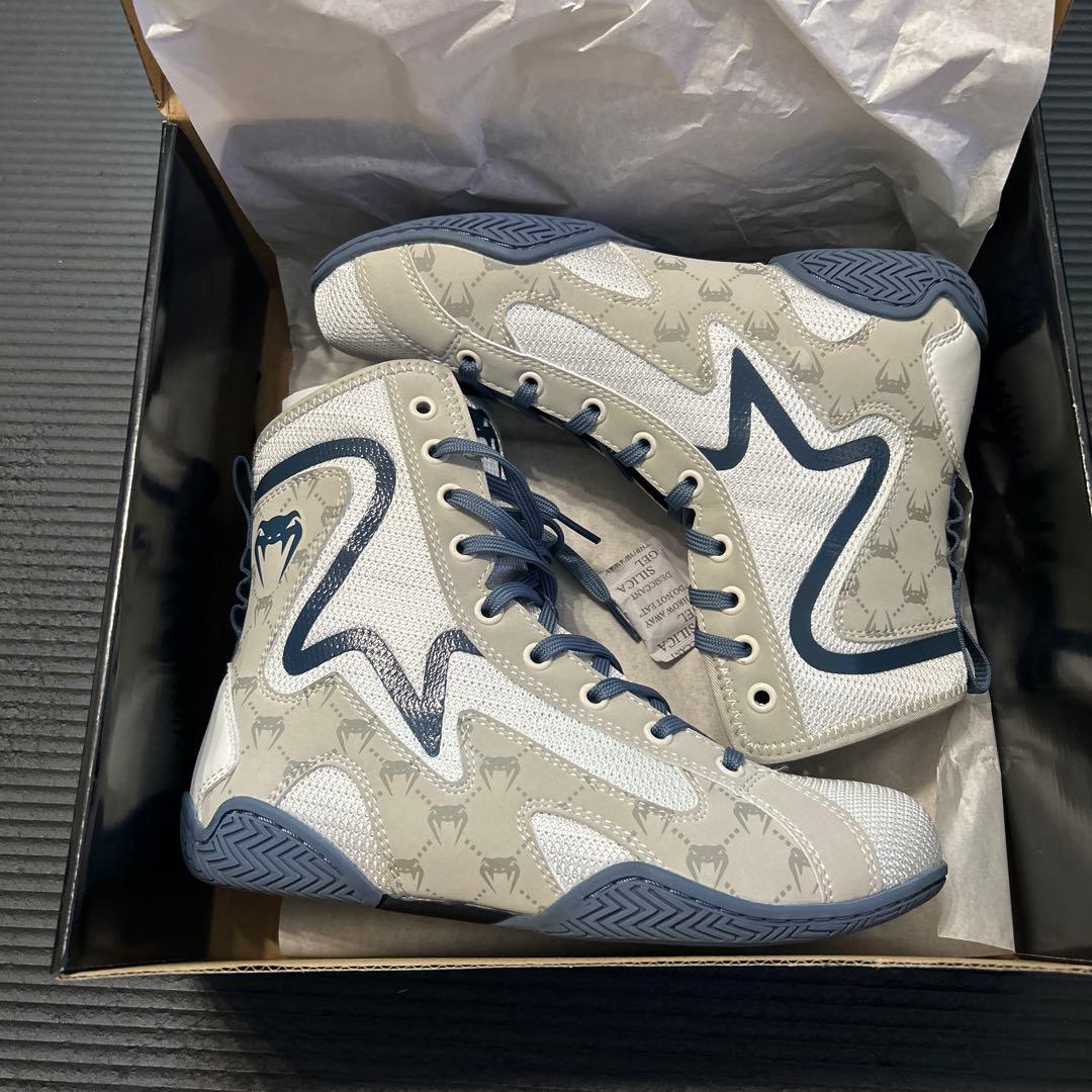 VENUM ボクシングシューズ　モノグラム　プロボクシング　24.5〜25cm