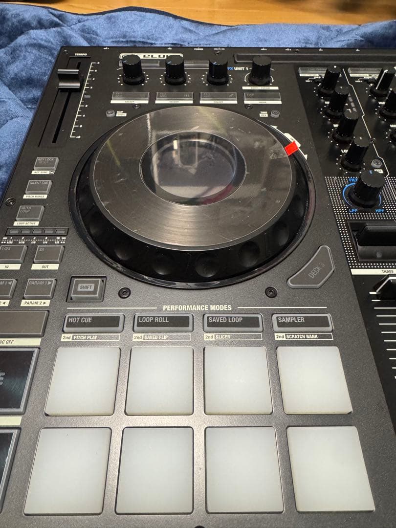 Reloop MIXON 8 PRO 4チャンネル DJコントローラー