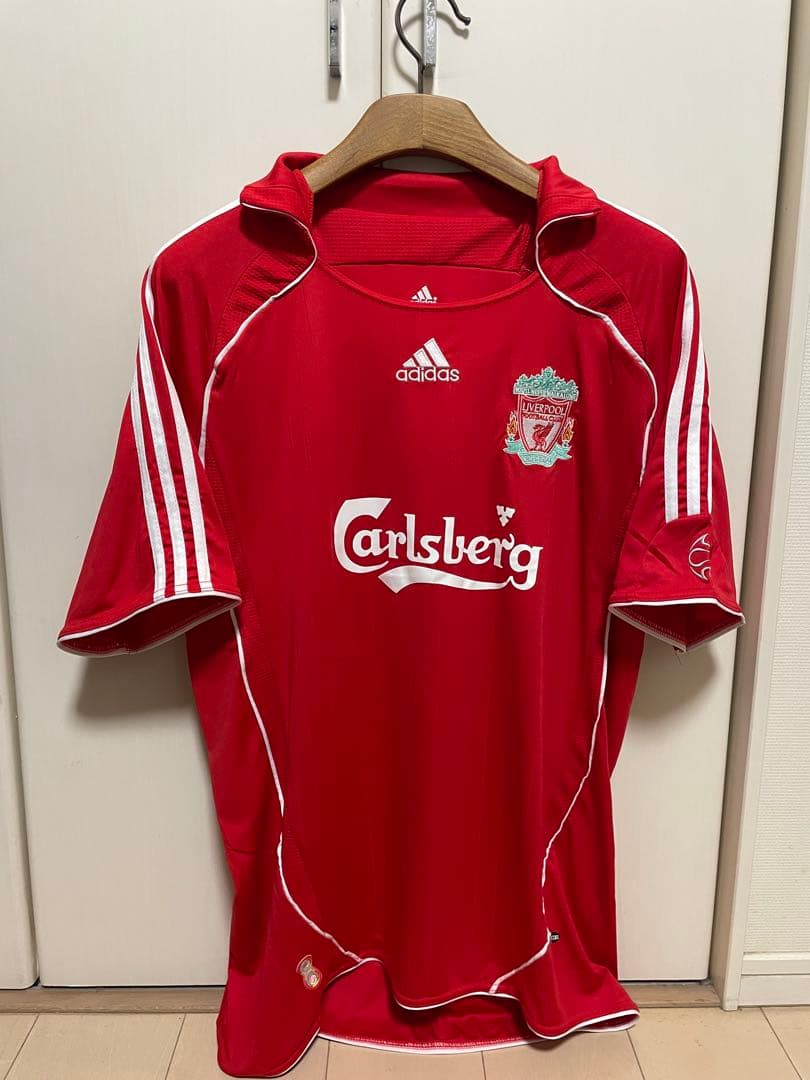 adidasイングランドリバプールユニフォーム