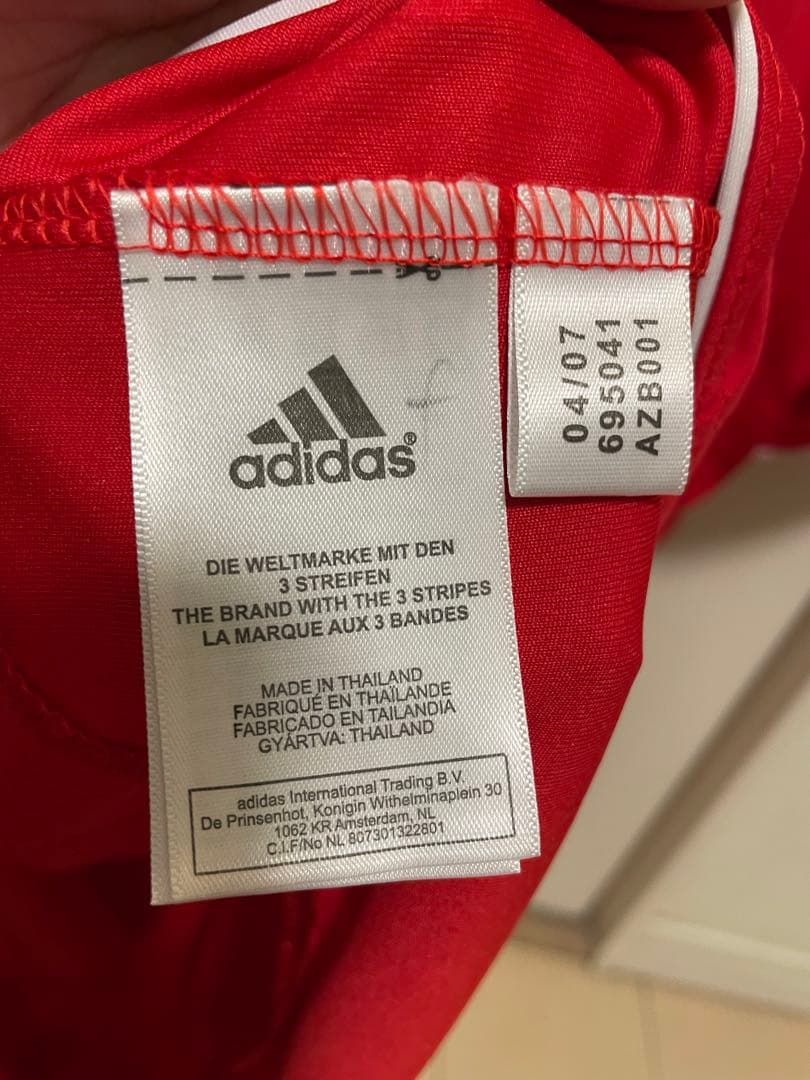 adidasイングランドリバプールユニフォーム