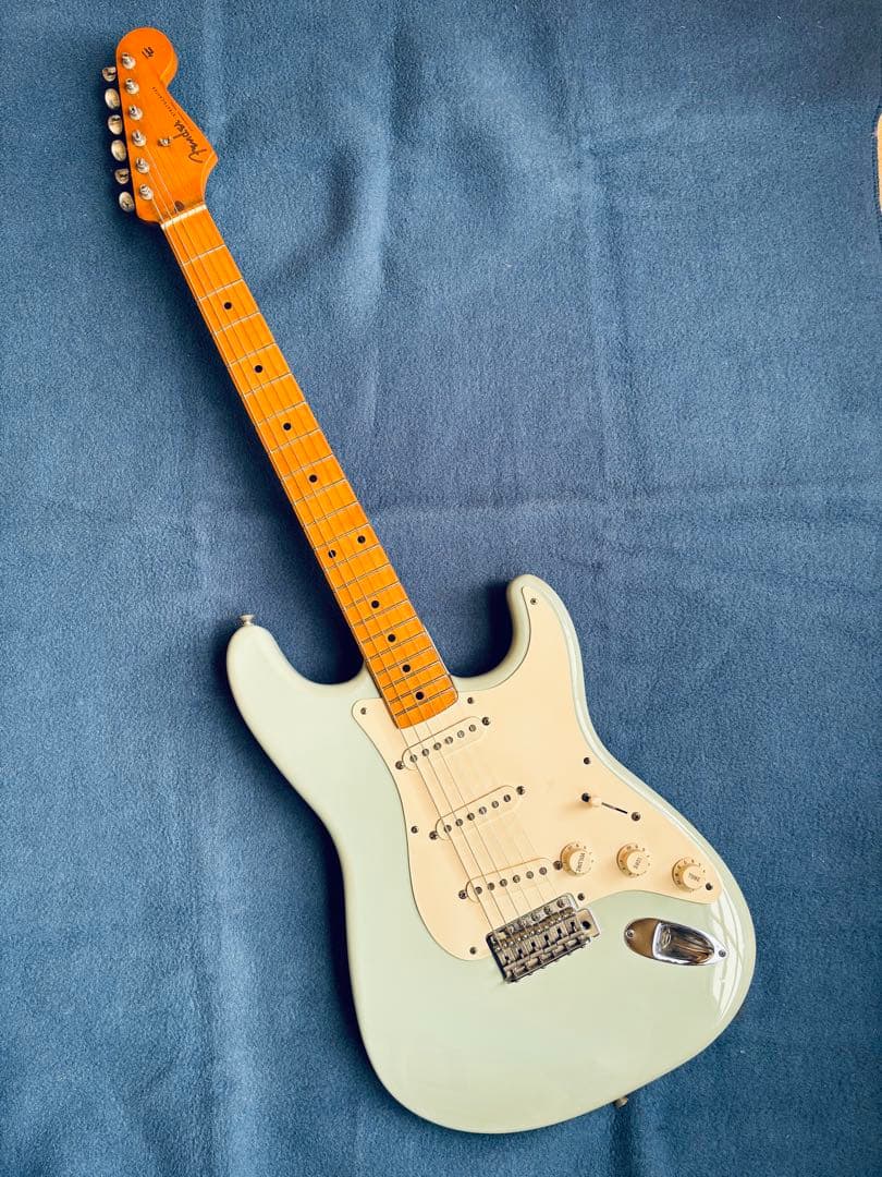 ☆ 邦ロックTシャツFender Mexico Stratocaster