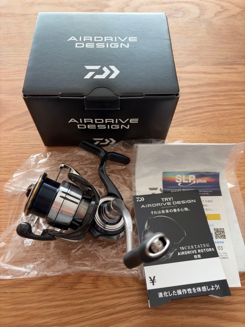 DAIWA 19セルテート(CP) LT2500S-XH エアドライブデザイン