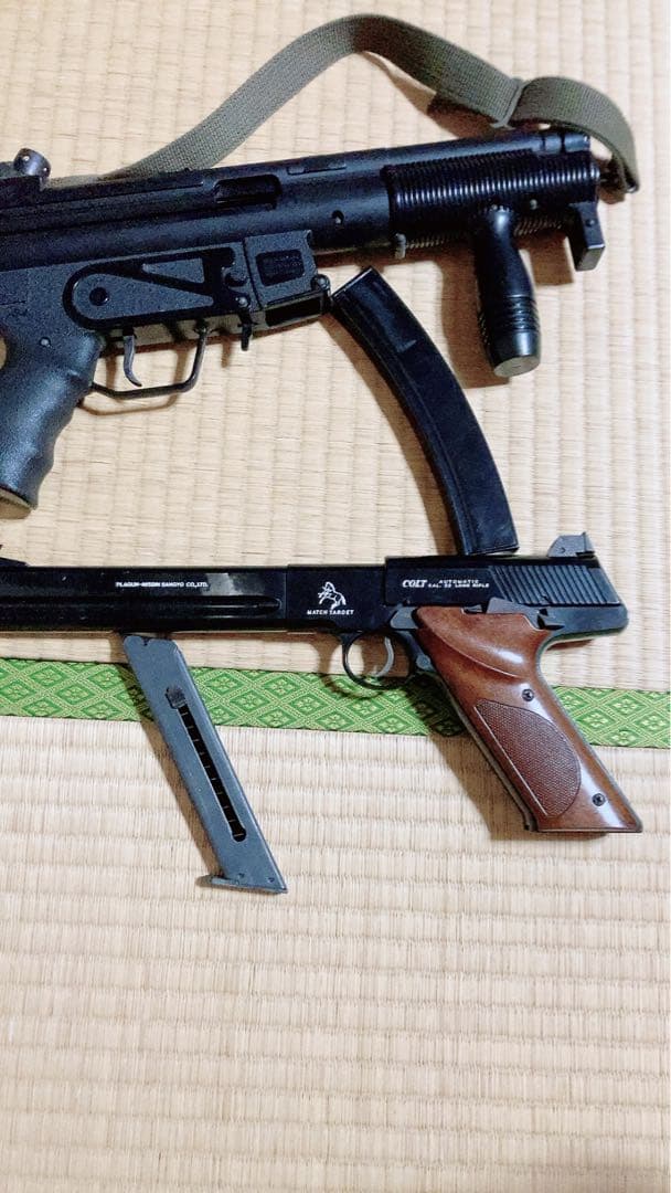 COLT CAL.22 H&K MP5 モデルガン