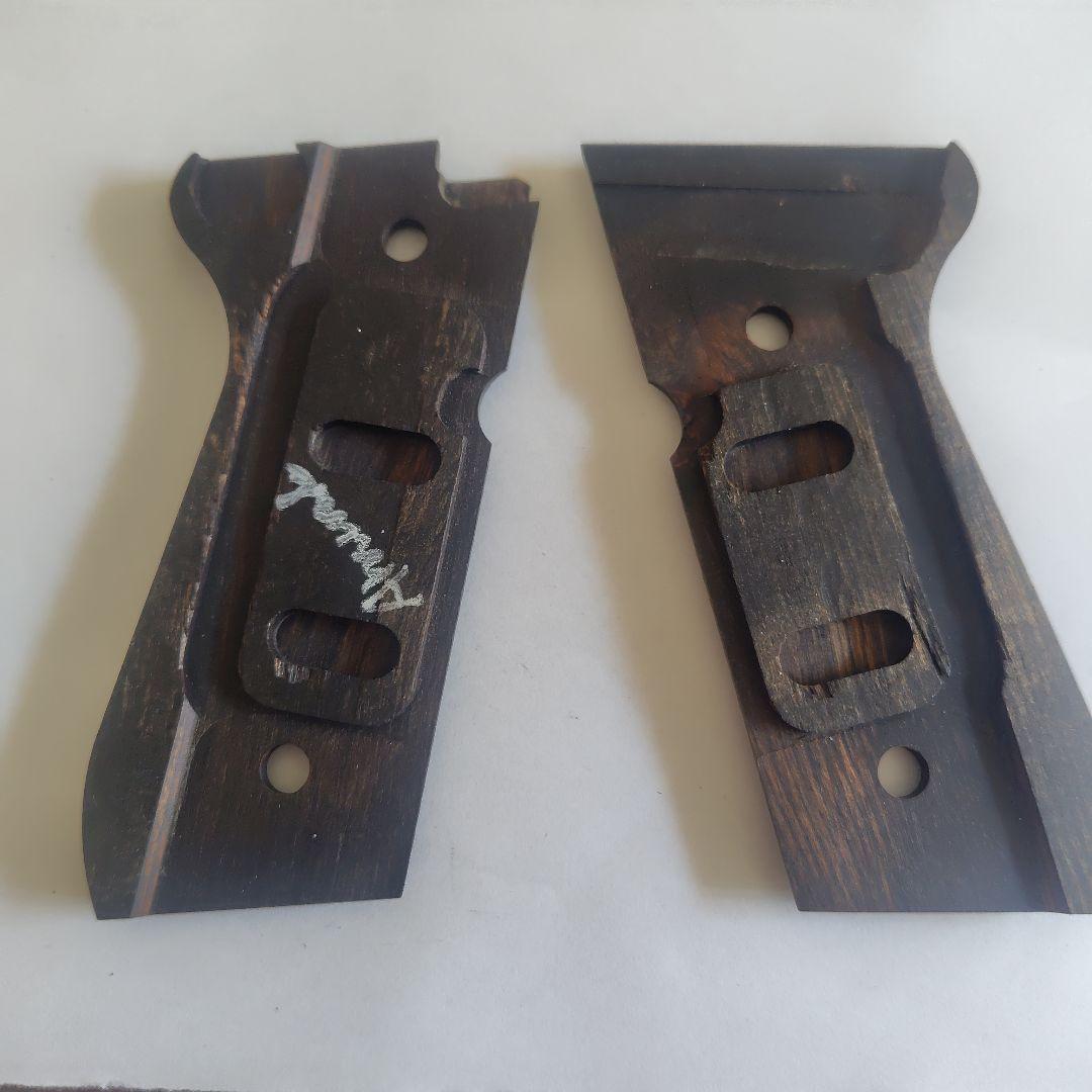 木製グリップ 　キムアーレンズ　ベレッタ