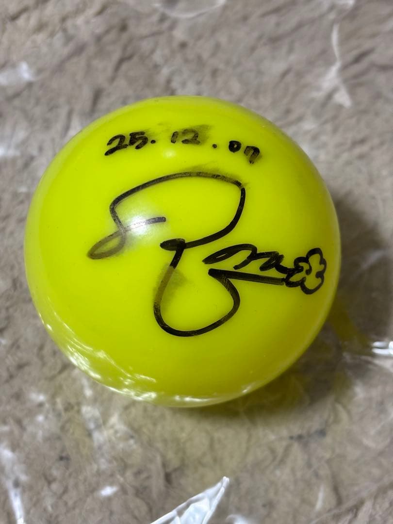 BABYMONSTER RORA サインボール