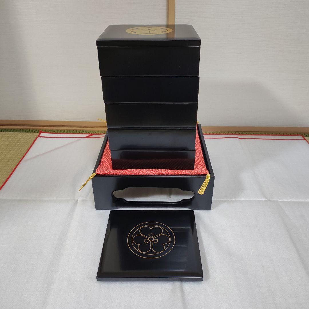 輪島塗　五段重箱　台付