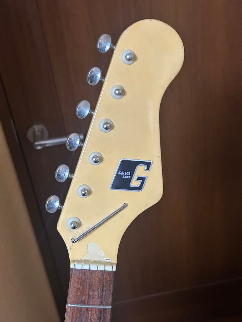 ヴィンテージguyatoneグヤトーン LG65T レアカラー　ビザール