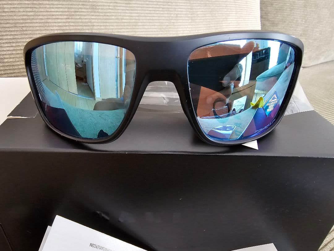 鈴木健吾選手着用モデル OAKLEY SPLIT SHOT