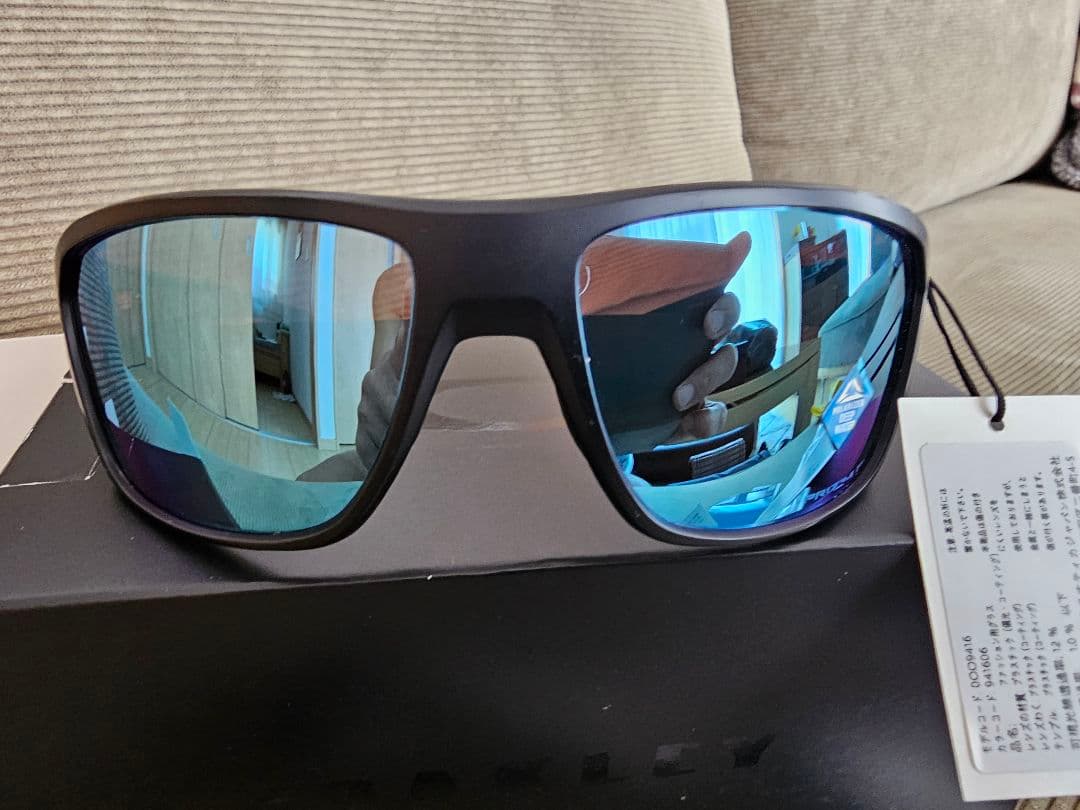 鈴木健吾選手着用モデル OAKLEY SPLIT SHOT