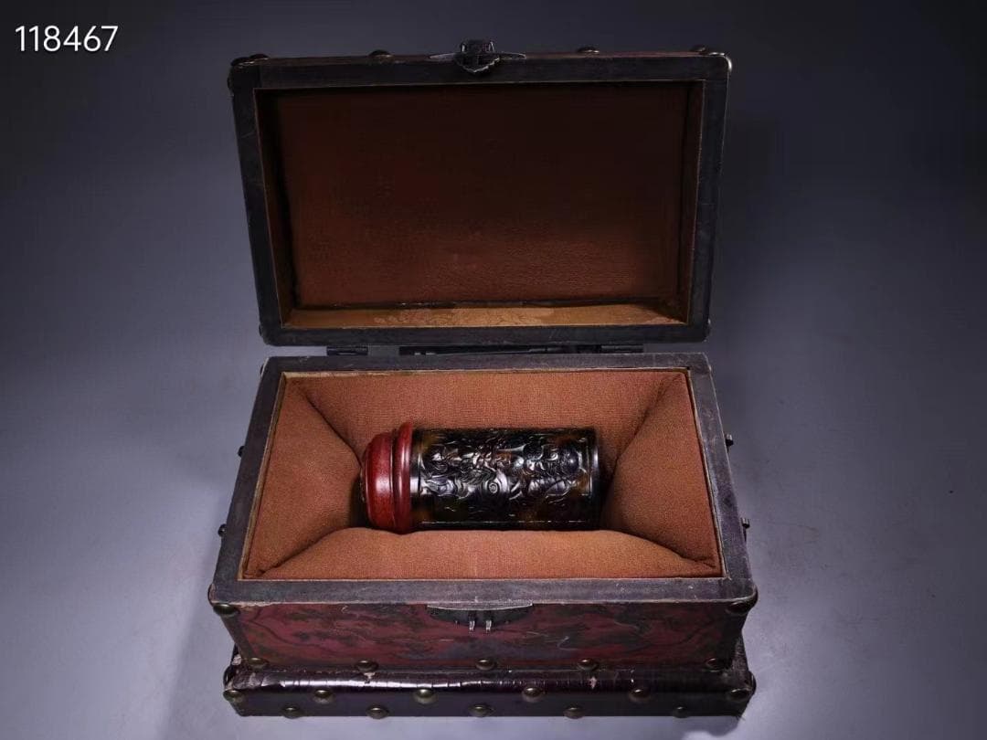 中国古美術・漆器箱付珍品古蔵珍しい高浮彫り龍・鼈甲コオロギ缶案頭・置物・文房具