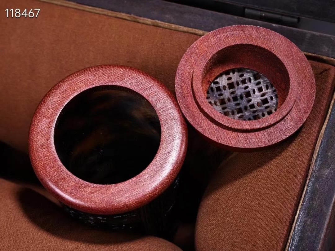 中国古美術・漆器箱付珍品古蔵珍しい高浮彫り龍・鼈甲コオロギ缶案頭・置物・文房具