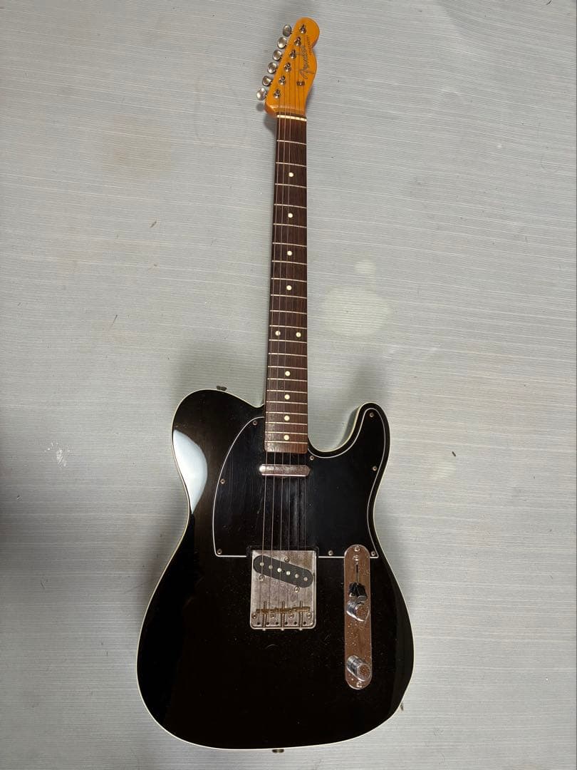 フェンダージャパントラディショナル60s テレキャスターカスタム　黒　バンビーナ