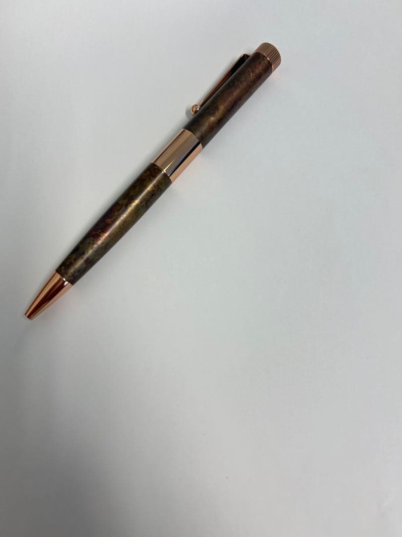 伊東屋 ROMEO　No.3 ボールペン　細軸　斑紋孔雀色ヴィンテージローズ