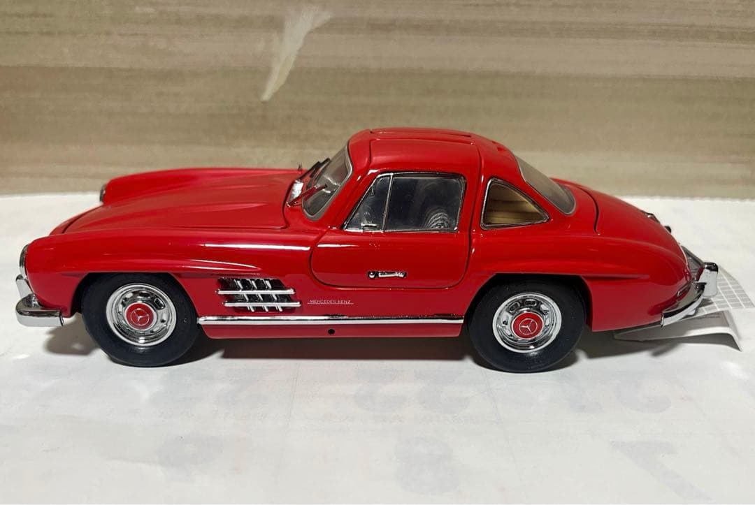 フランクリンミント 1/24 1960 メルセデスベンツ 300 SL レッド