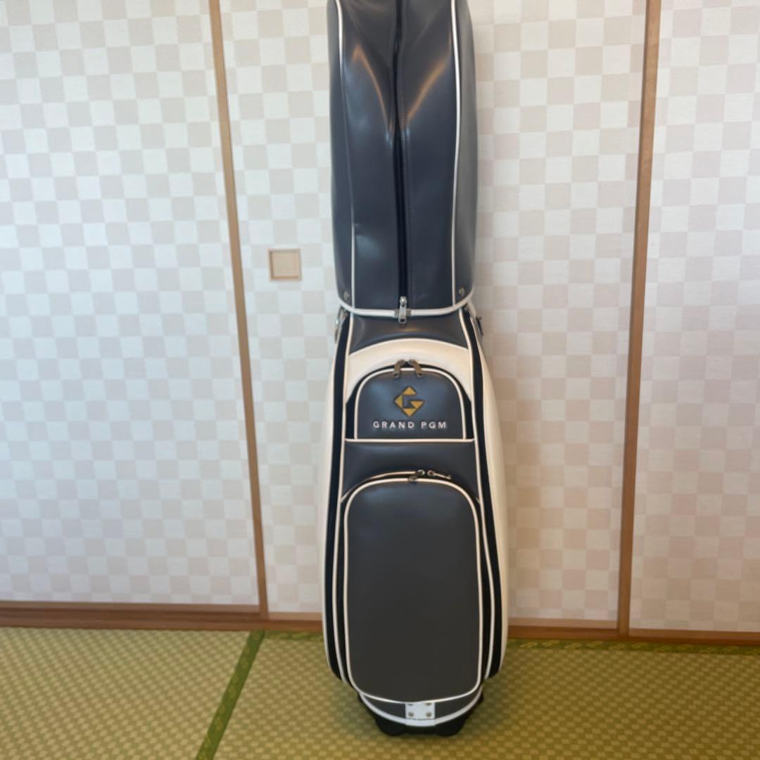 GRAND PGM キャディバッグ ホワイト/グレー : フード付き