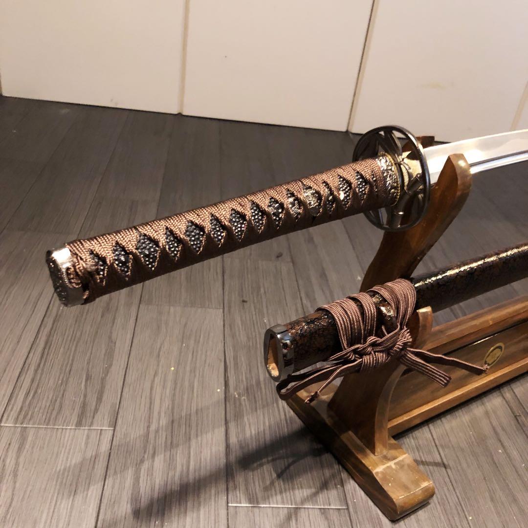 高級模造刀　居合刀　樋入り刀身　茶拵え　亜合金刀身　名刀