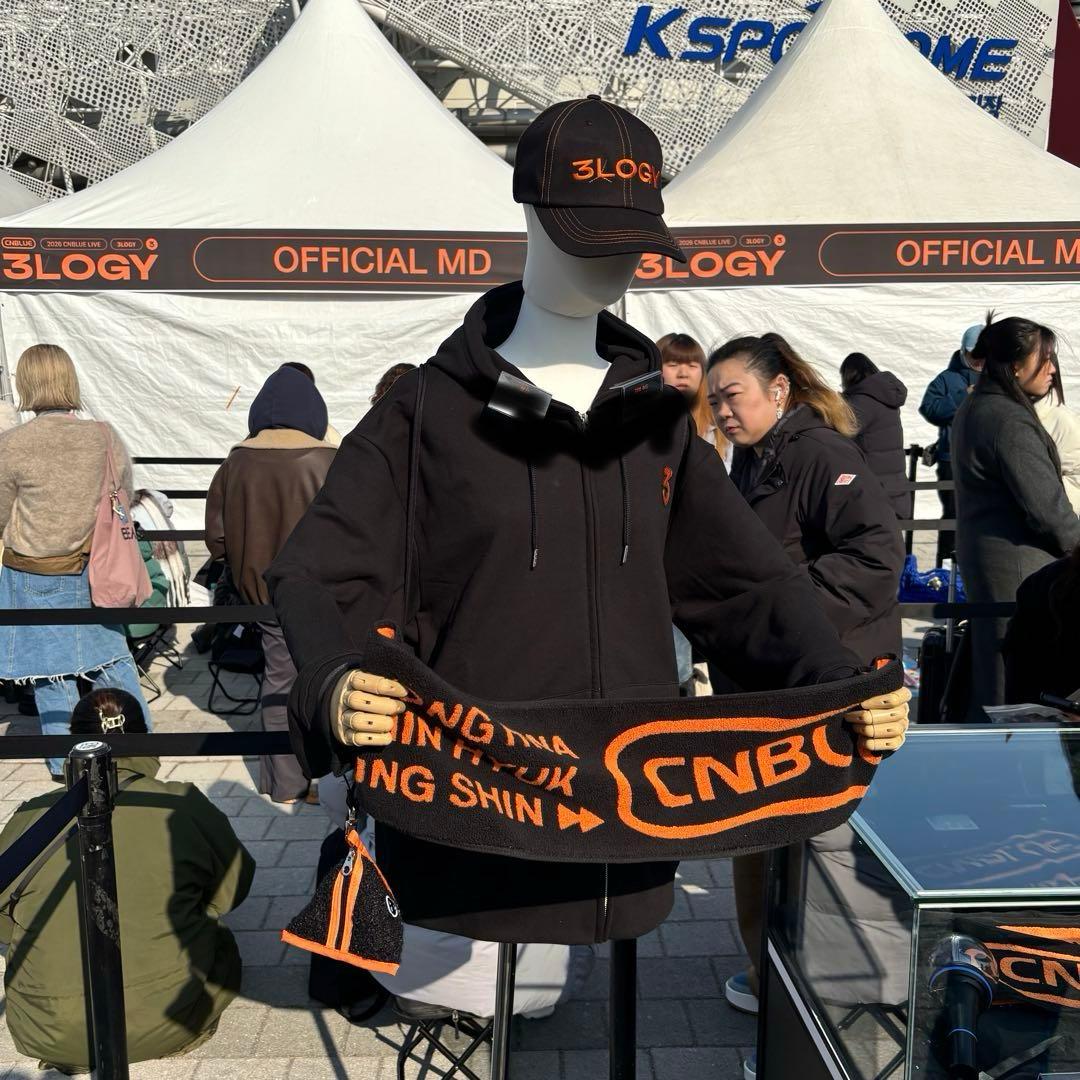 2026 CNBLUE LIVEワルツソウル '3LOGYフーディ フォトカード