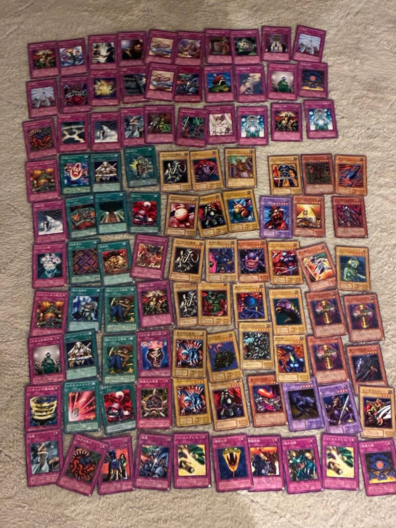 M*d様 遊戯王カード　ノーマル約1200枚　初期ノーマル約460枚含む　まとめ