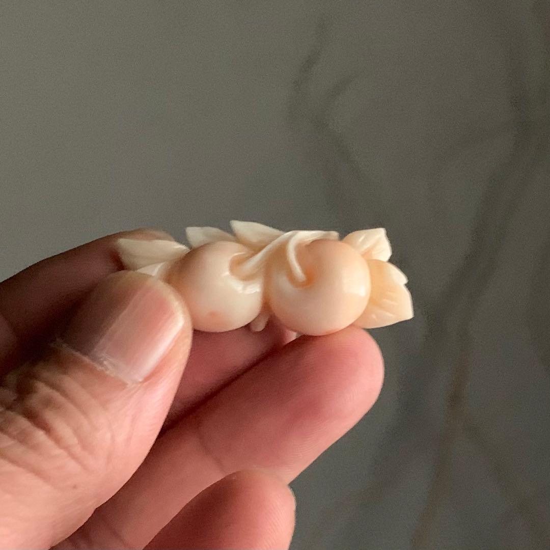 アンティーク 珊瑚 帯留 二分紐用 さくらんぼ 和装小物 アンティーク着物