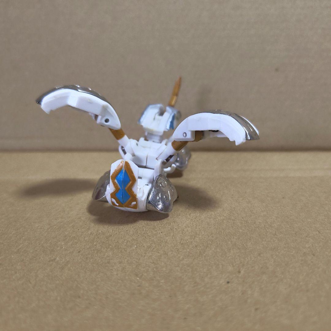 爆丸 統-ゼクスタヴァネル