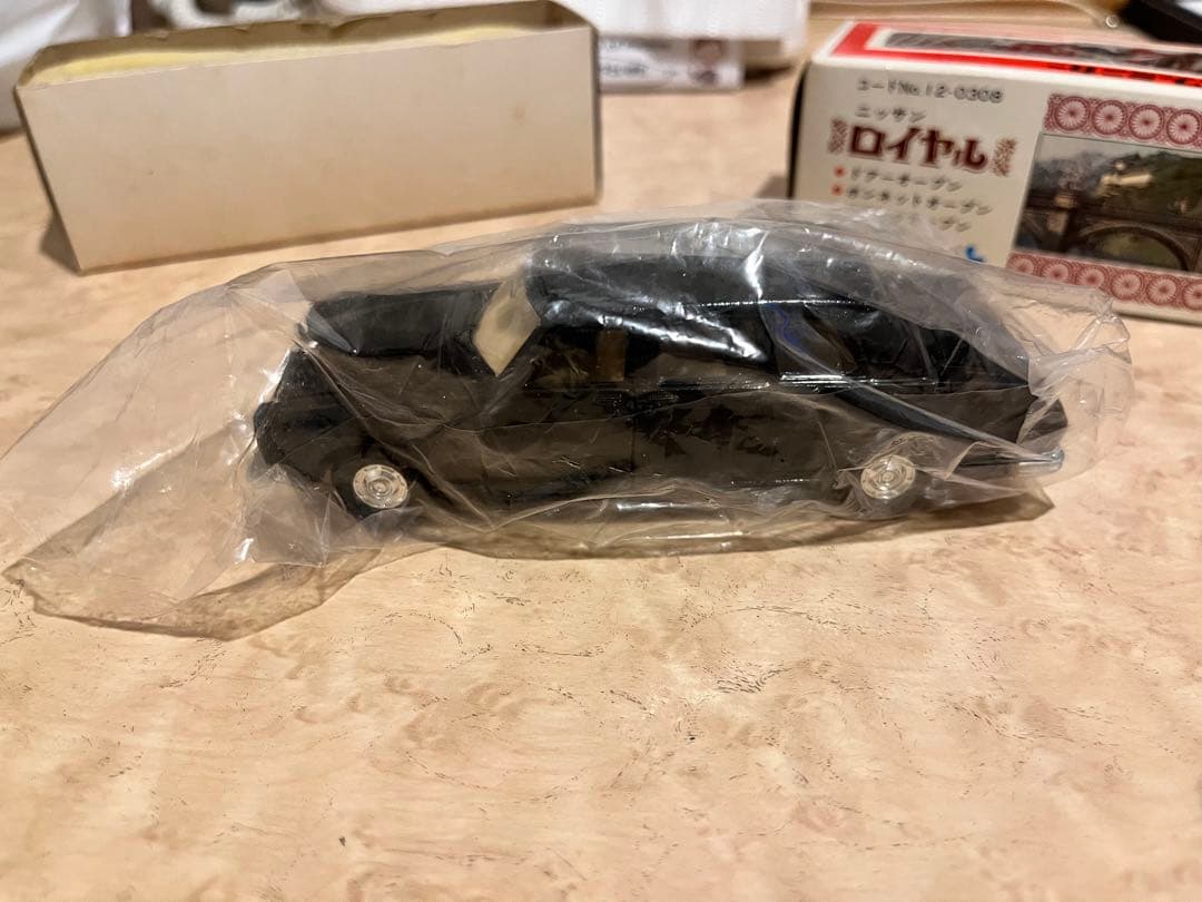 当時物　ヨネザワ　ダイヤペット　ニッサンロイヤル 1/47 ブラック