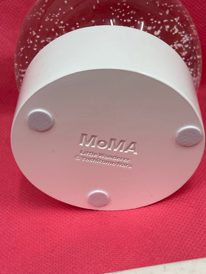 ☆ 奈良美智スノードーム(赤) 『Little Wanderer 』☆