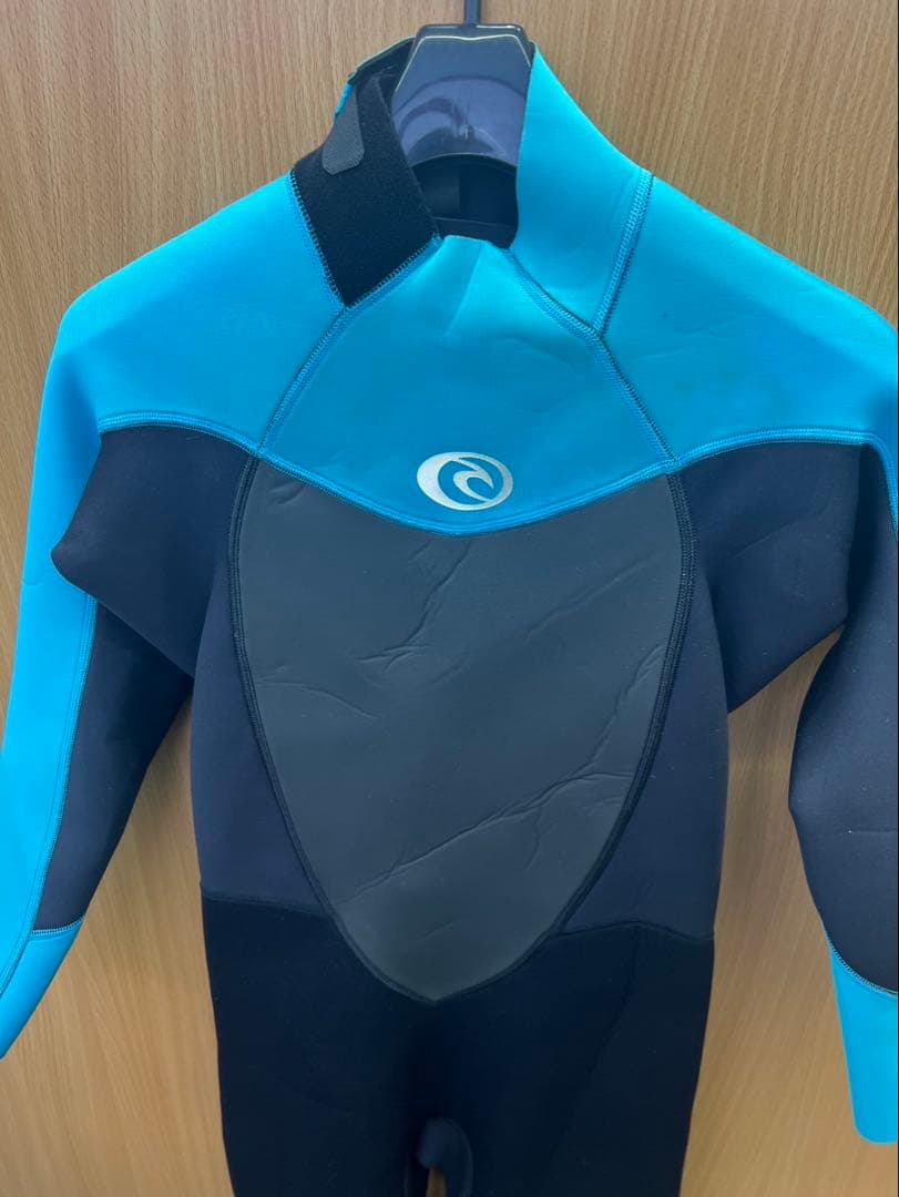 Rip Curl (リップカール) の WOMEN'S OMEGA フルスーツ