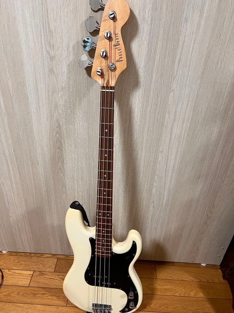 PhotoAuthentic エレキベース アイボリー