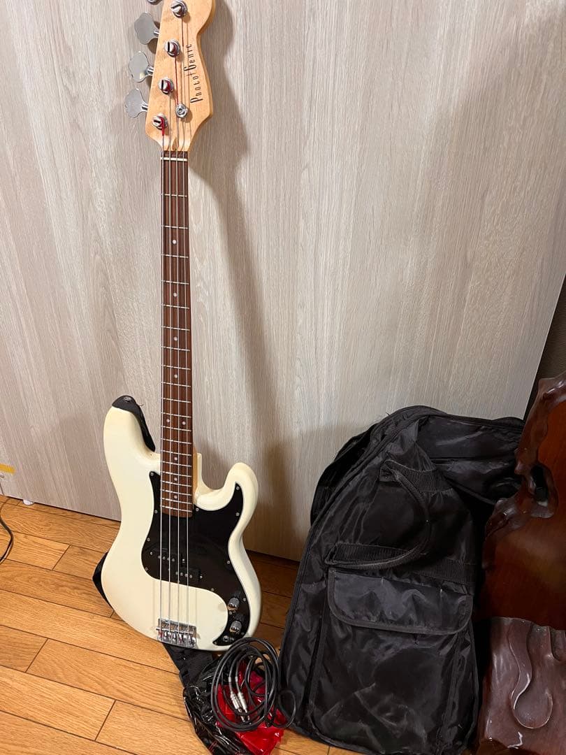 PhotoAuthentic エレキベース アイボリー