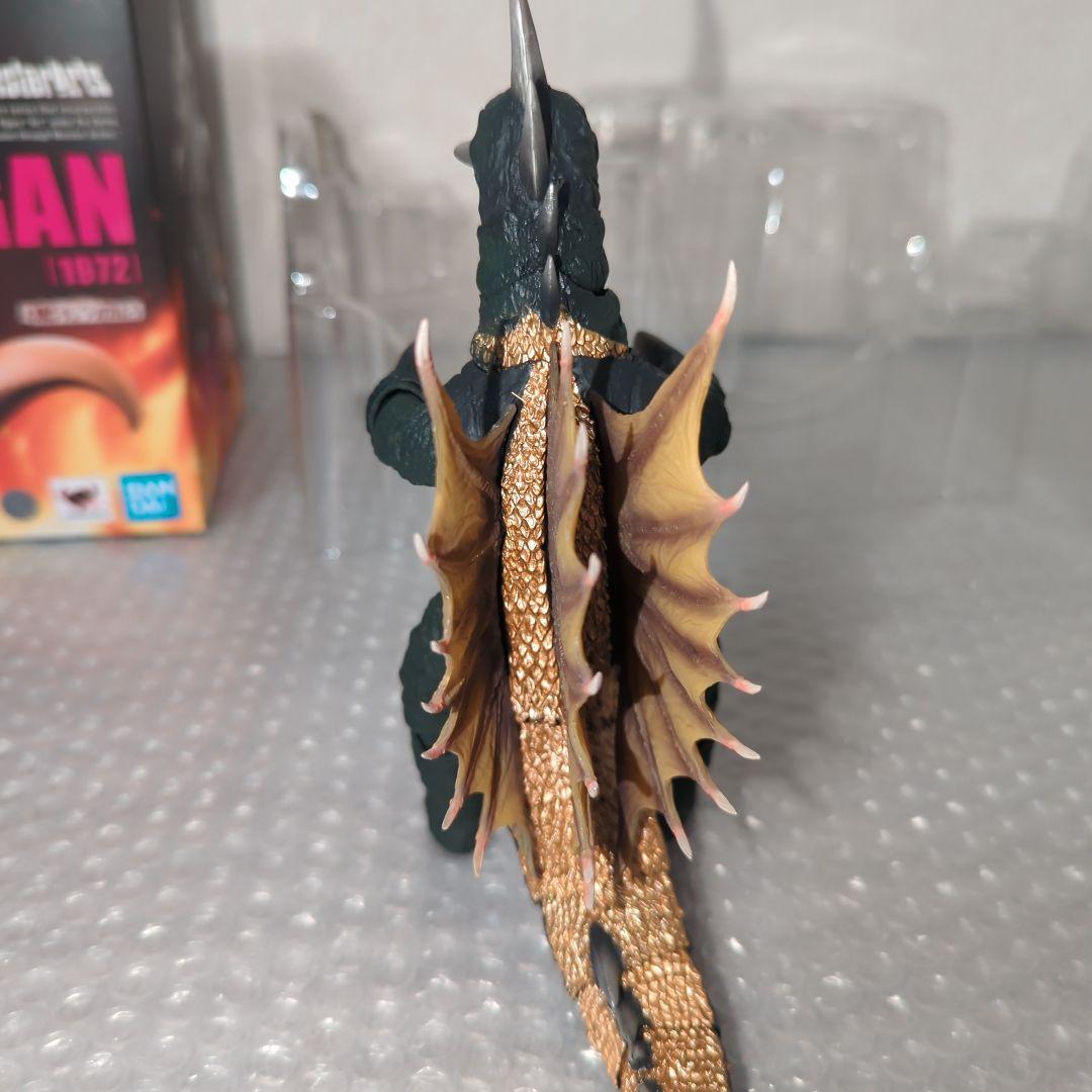【希少・美品】S.H.モンスターアーツ ガイガン 1972 アクションフィギュア