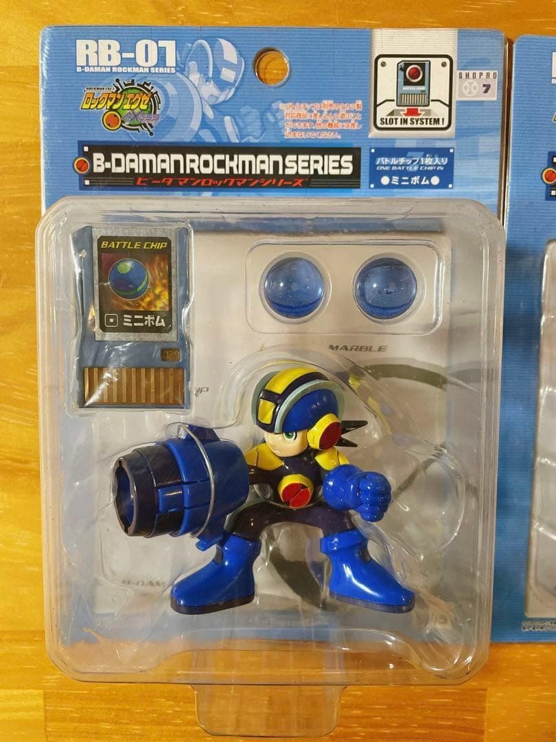 未開封 ロックマンエグゼ ビーダマン ロックマン ブルース バトルチップ 希少