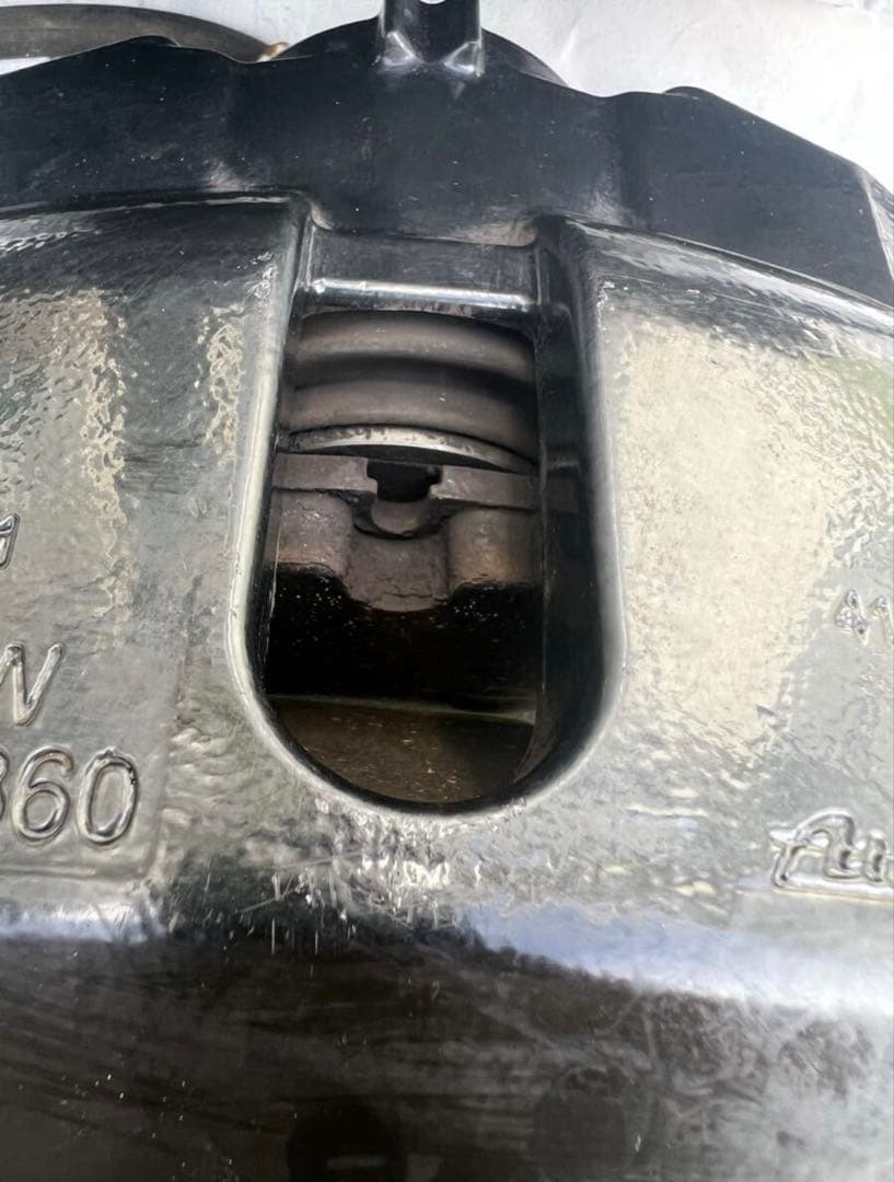  E90 E92 E93 M3 ブレーキキャリパー　パッド