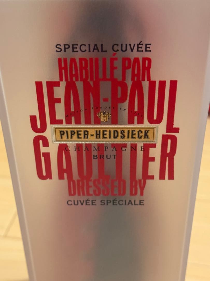 Piper-Heidsieck 特別キュヴェ ジャン＝ポール・ゴルチエ