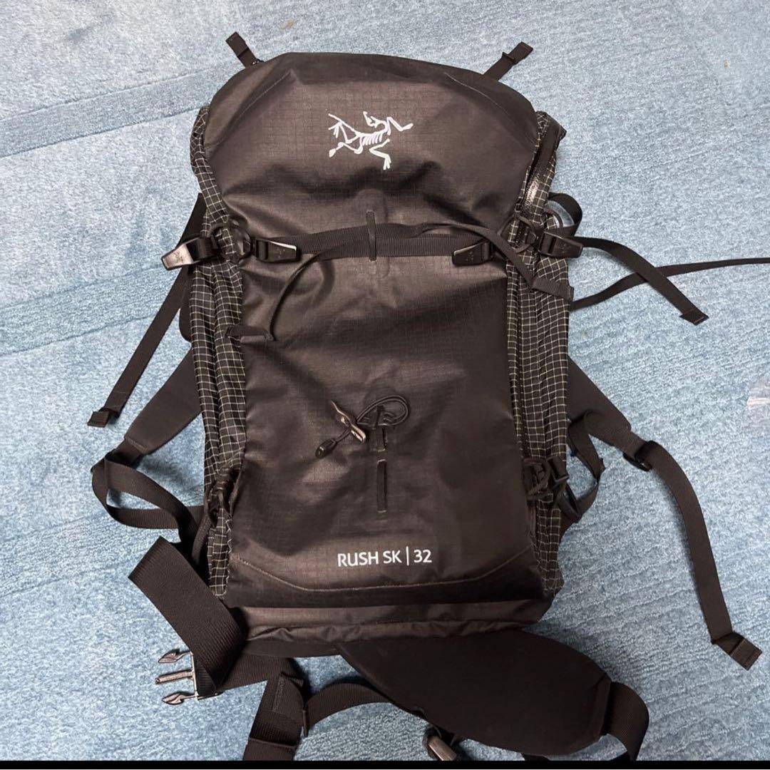 アークテリクスRUSH SK 32 バックパック ブラック中古品