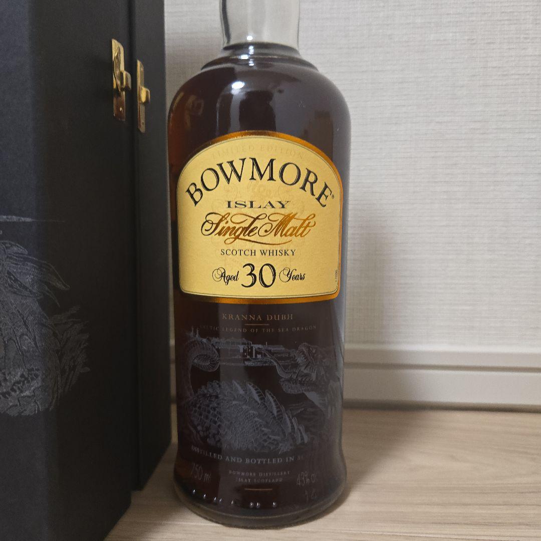 【新品未開封】ボウモア クランナ ダブ シードラゴン　30年