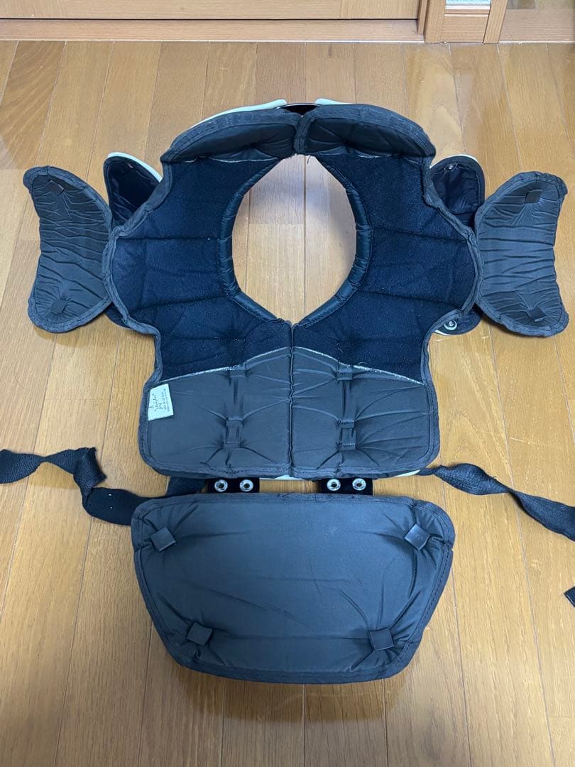 DOUGLAS ショルダー バックプレート付き