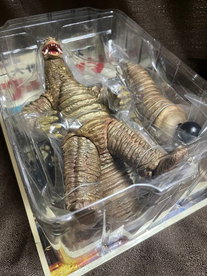 【未開封】ウルトラマン 大怪獣シリーズ 「どくろ怪獣 レッドキング」2代目