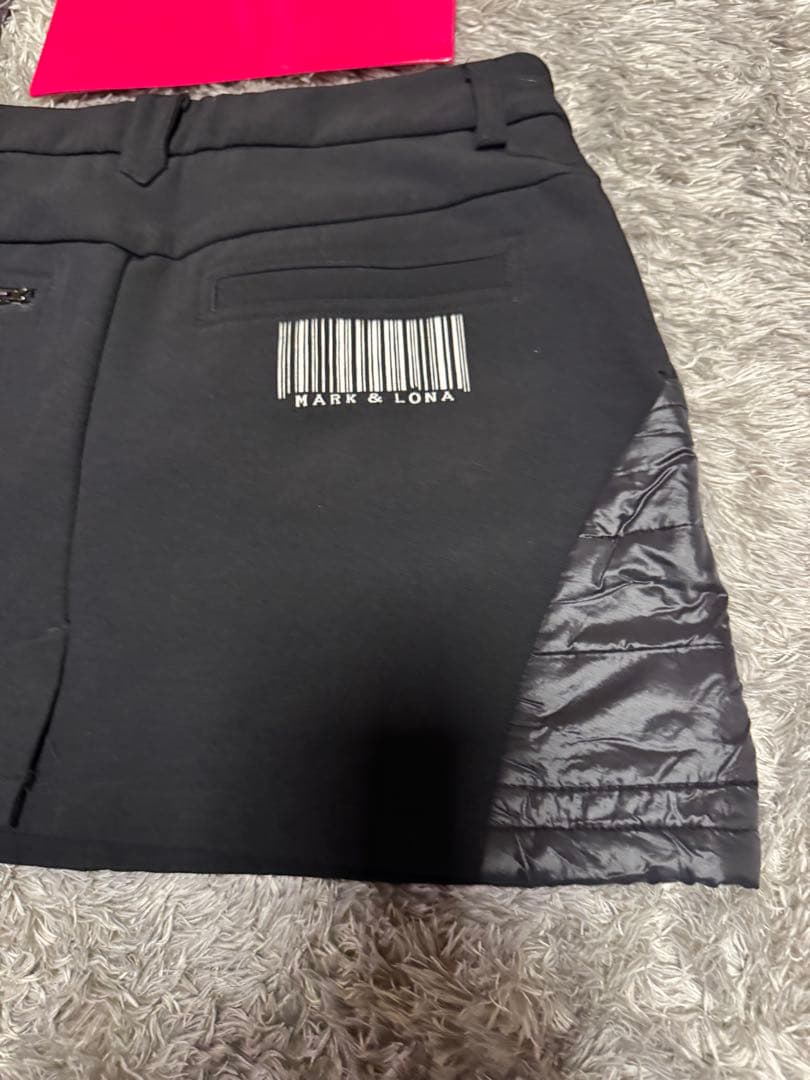 完売　マーク&ロナ(MARK&LONA) 冬用スカート