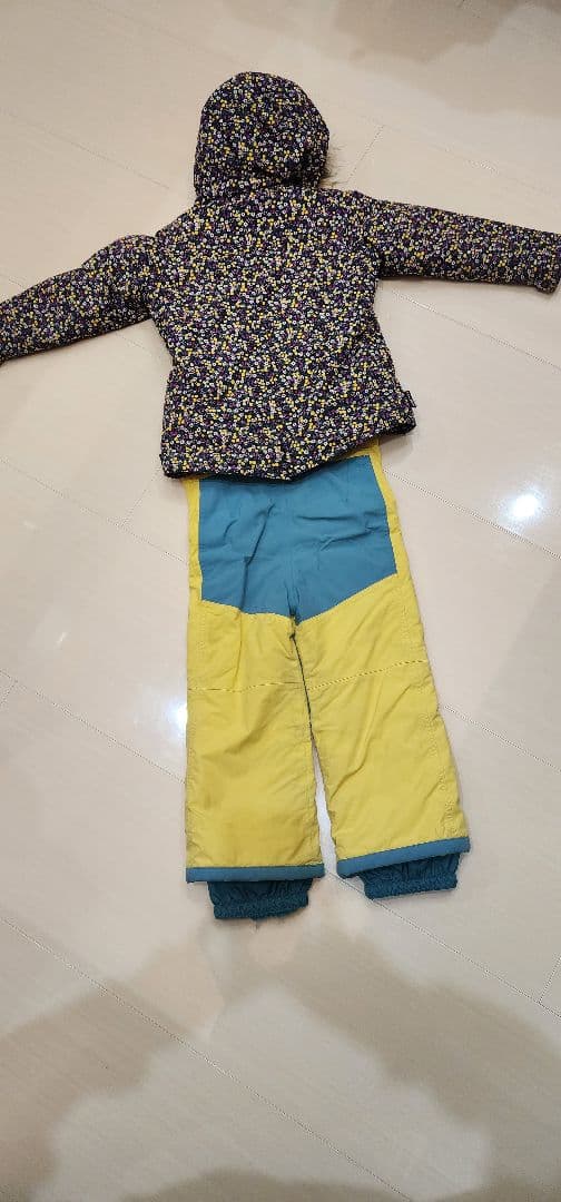 子供用スノーボードウェアセット(BURTON)