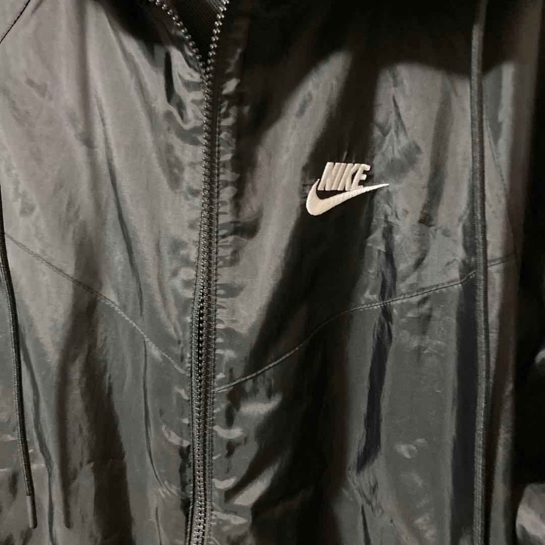 ナイキ Nike ウィンドランナー　オールブラック　Sサイズ