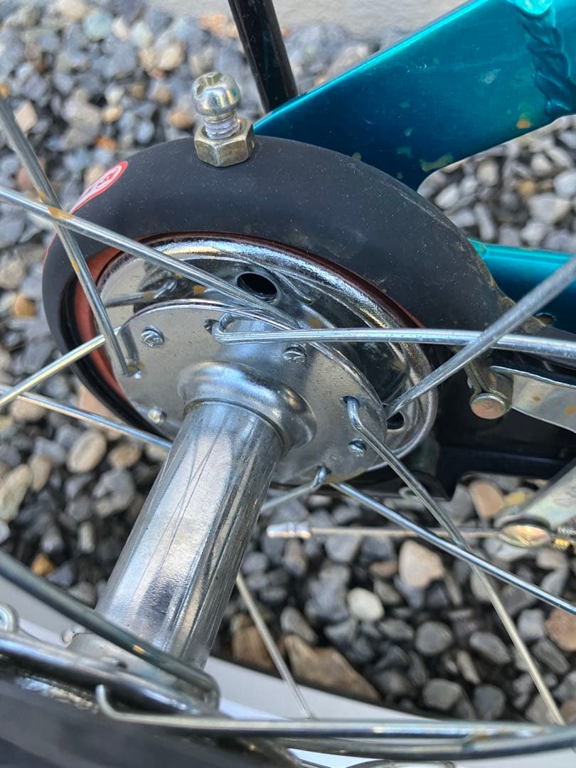 【福島県福島市引渡し希望】 BRIDGESTONE 16インチグリーン&ブラック