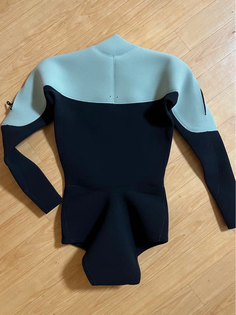 MARVY スプリングウェットスーツ 黒/水色