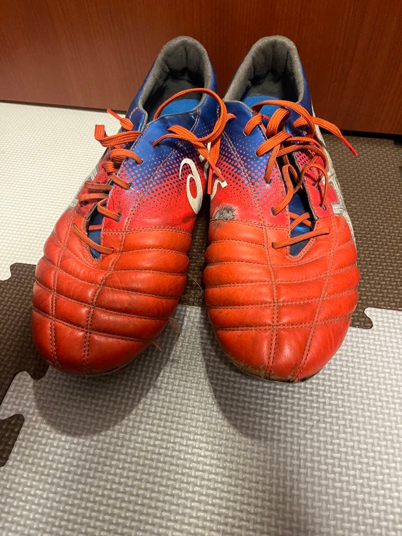 【販売終了】asicsDS LIGHT サッカースパイク