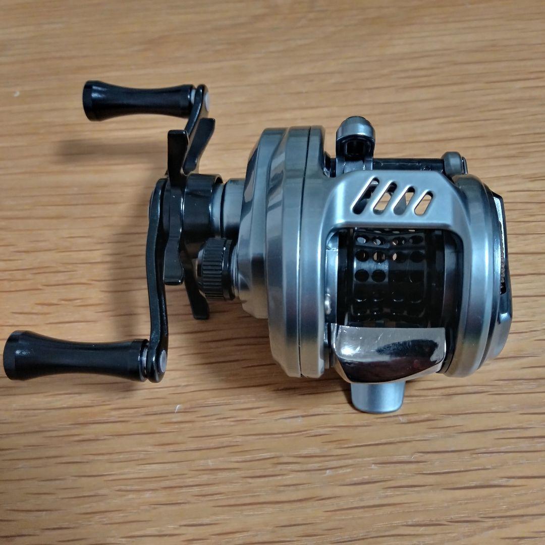 中華 カルカッタコンクエスト BFS ベイトリール