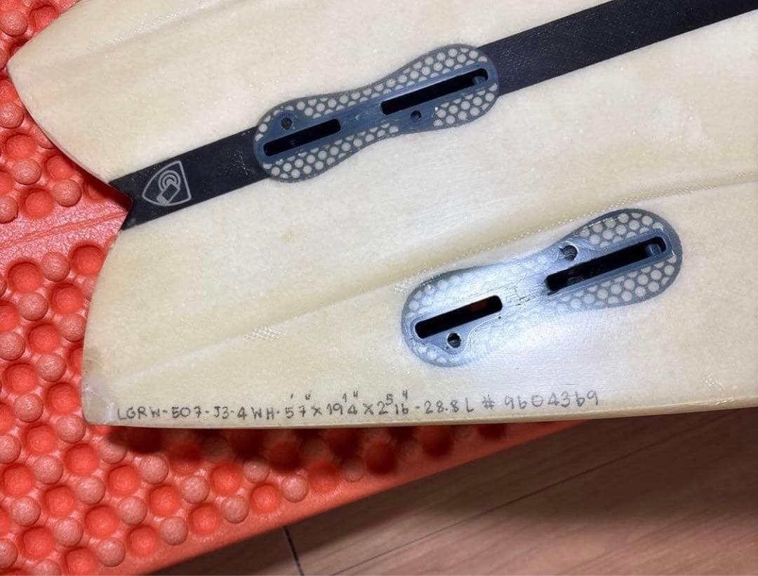 ファイヤーワイヤー　5.7 グロワー　ロブマチャド　ショートボード